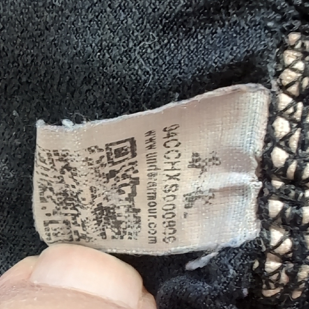 Under Armour Women's Black Shorts - Picture 2 of 7